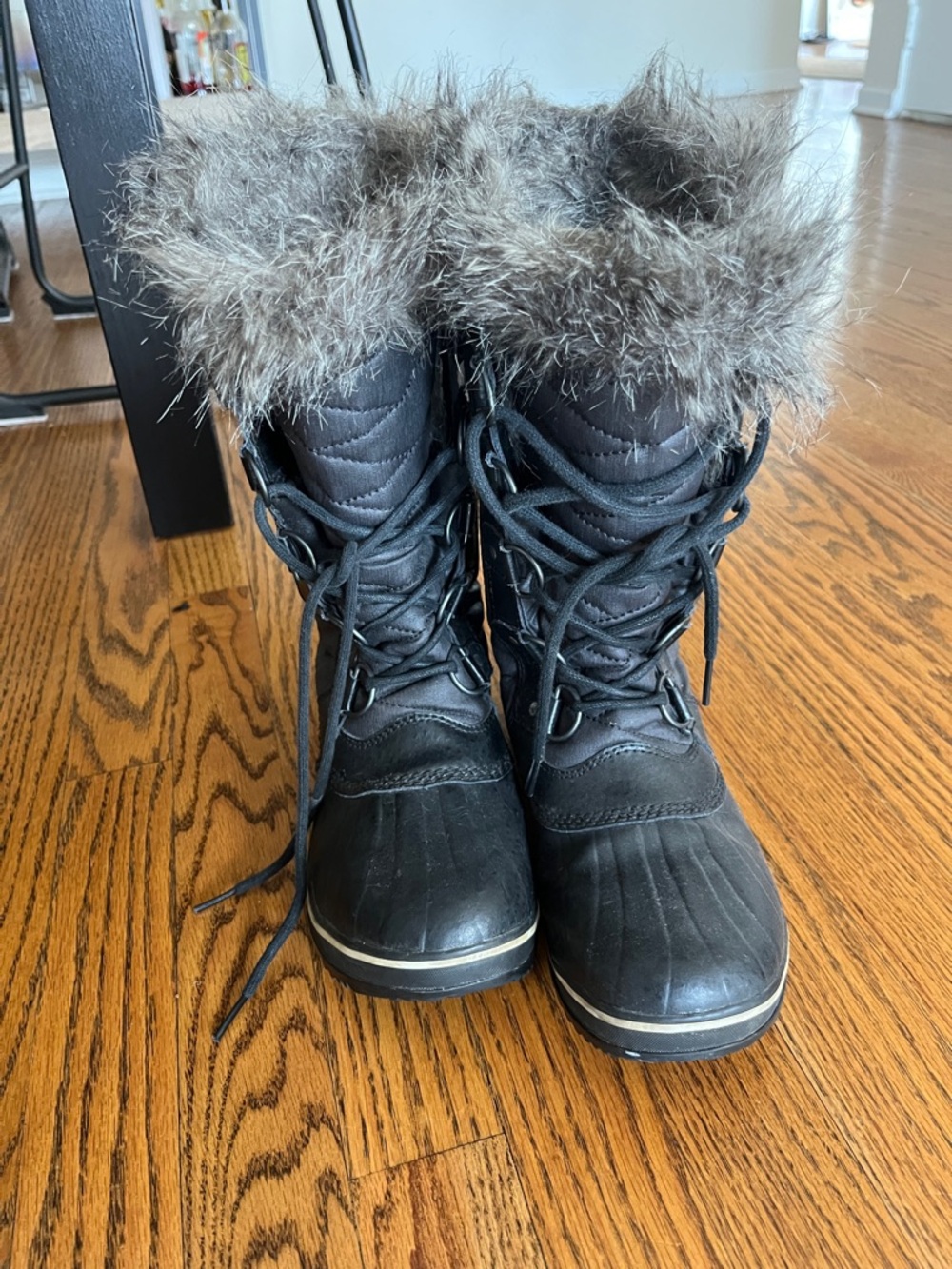 Sorel Black Winter Lace-Up Boots with Faux-Fur Cuff